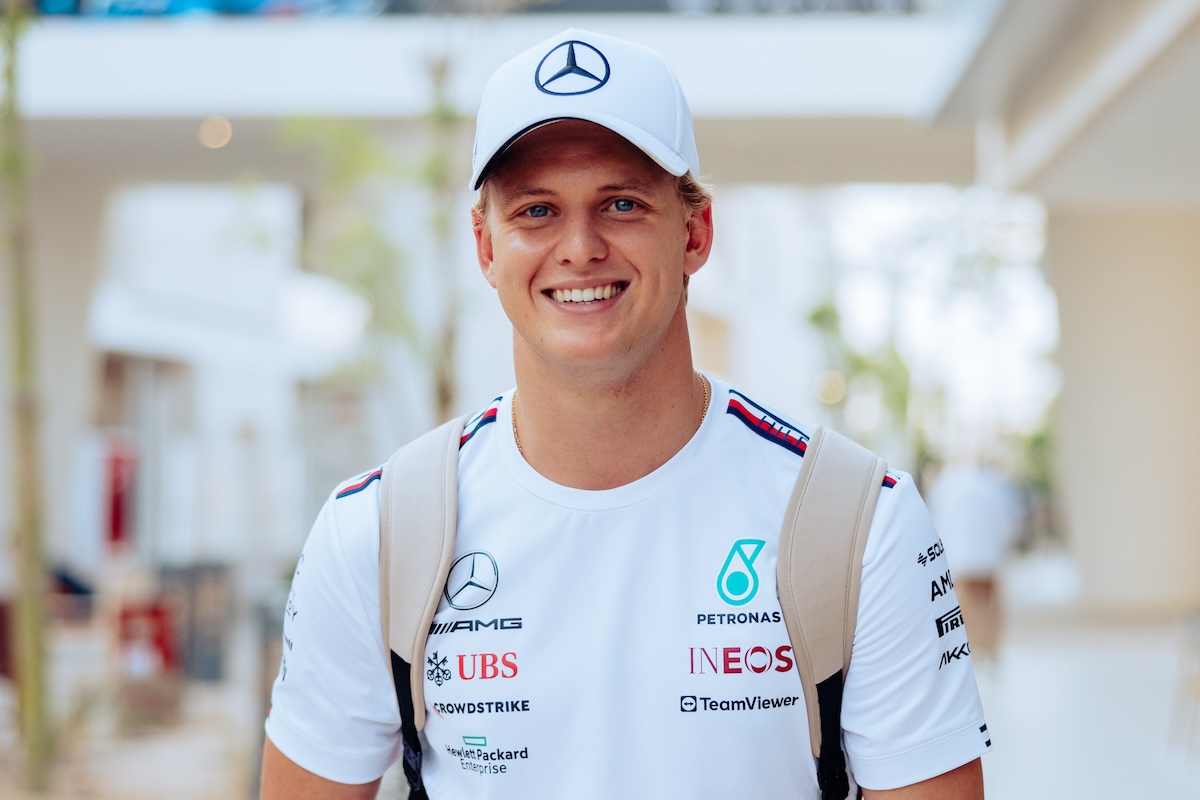 元F1ボス、ミック・シューマッハにとってフェラーリ＆ハースは「間違いだった。レッドブルなら“上”に行けた」“偉大な名”は忘れろと助言も