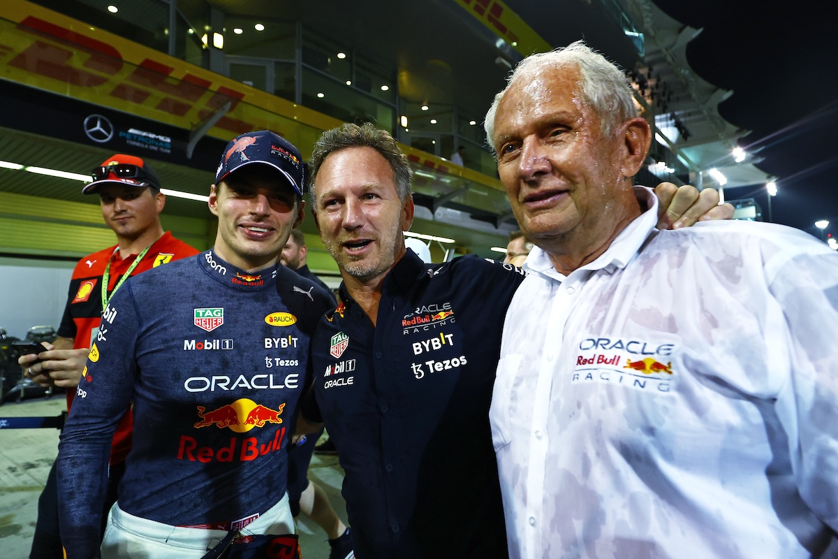 「2024年は接戦になる」と元F1関係者、「レッドブルF1とフェルスタッペンの素晴らしさ」を祝福。他チームとペレスには「より一層の努力を」促す