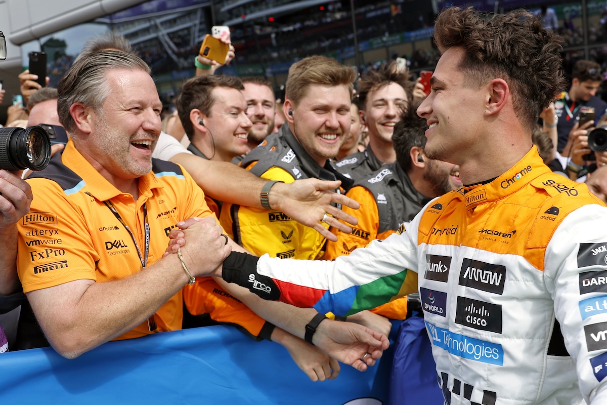 マクラーレンF1のザック・ブラウンCEO、ノリスと複数年契約「これからも一緒に前進して、さらに多くの表彰台を獲得していきたい」