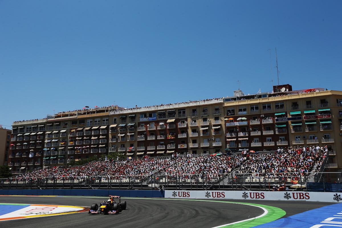 【シミュレーター動画】クルサード、マドリードのF1招致を正当化する理由に「笑った」　母国ドライバーは新サーキットについて「言ったら刑務所行き」　観客席が近すぎて危険との指摘も