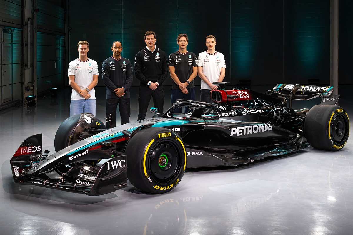 ミック・シューマッハは“2人の母”が管理しすぎ？ミハエルとは違うとF1解説者