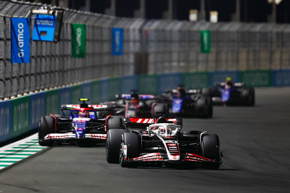 RB F1パーメイン、角田裕毅へのハースF1の戦略は“受け入れがたい”「スポーツマンシップに反する行為、FIAと話し合う」