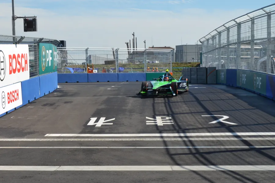 【フォーミュラE東京E-Prix】予選グループ：ニッサンは1台がデュエルステージへ進出