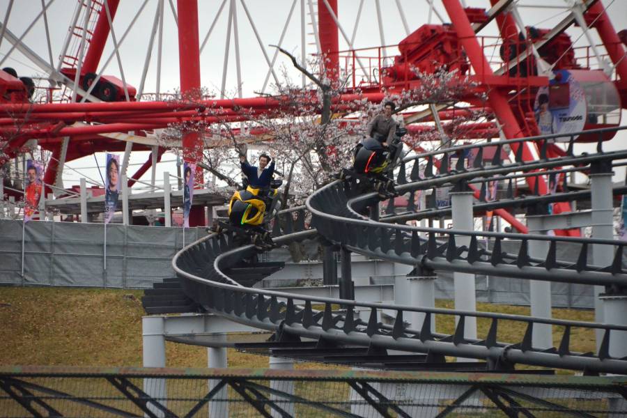 F1日本GP初日金曜日に5万人が来場！F1観戦＋お花見が鈴鹿サーキットの新しい定番に？