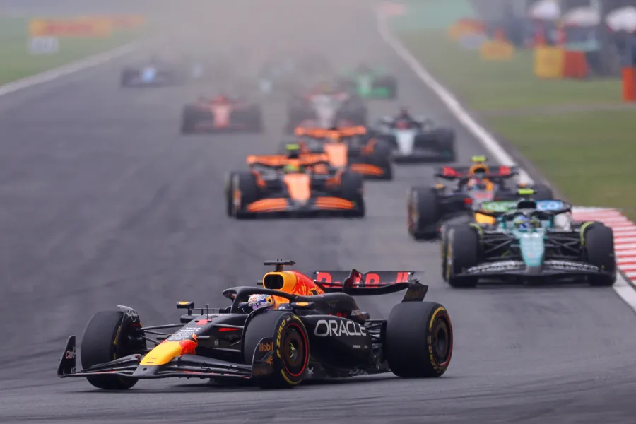 【順位】フェルスタッペン、5年ぶりのF1中国GPで優勝！RB F1は角田裕毅とリカルドが不運すぎるリタイア