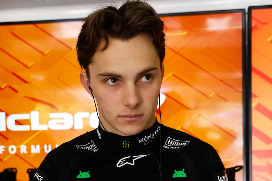 【ペナルティ】ピアストリ、マグヌッセン妨害で3グリッド降格！予選2番手から一転、5番手スタート／F1エミリア・ロマーニャGP