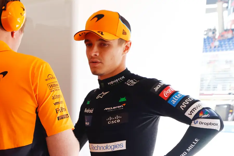 ノリス「マックスにぶつけられた」フェルスタッペンとの接触でリタイア