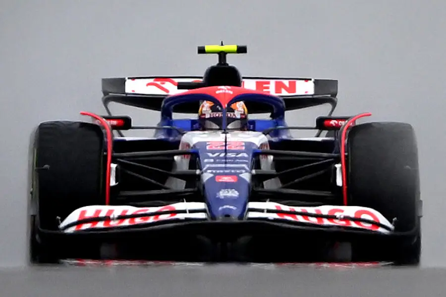 【F1イギリスGP：FP3順位】イギリス人がトップ3独占！角田裕毅14番手、雨と寒さの中、ガスリーとフェルスタッペンがスピン