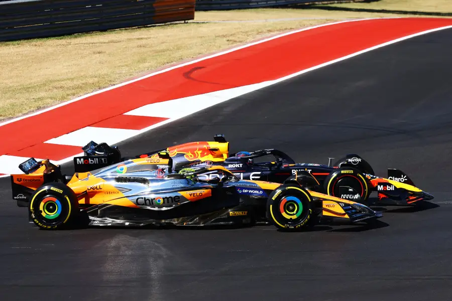 「ミニDRS」と「Tトレイ」問題で激化するレッドブル vs マクラーレン！フェルスタッペン静観「僕はザックと良い関係」コース外バトルに興味なし