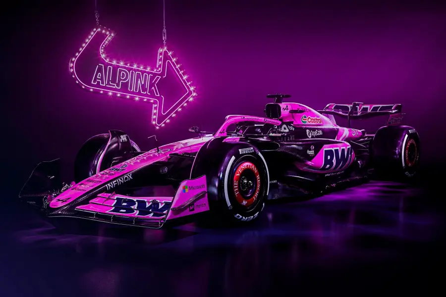 勢いに乗るアルピーヌF1、ラスベガスGPで“オールピンク”がネオン街を染める！角田裕毅のRB＆小松代表のハースと激戦、6位争いを制するか？