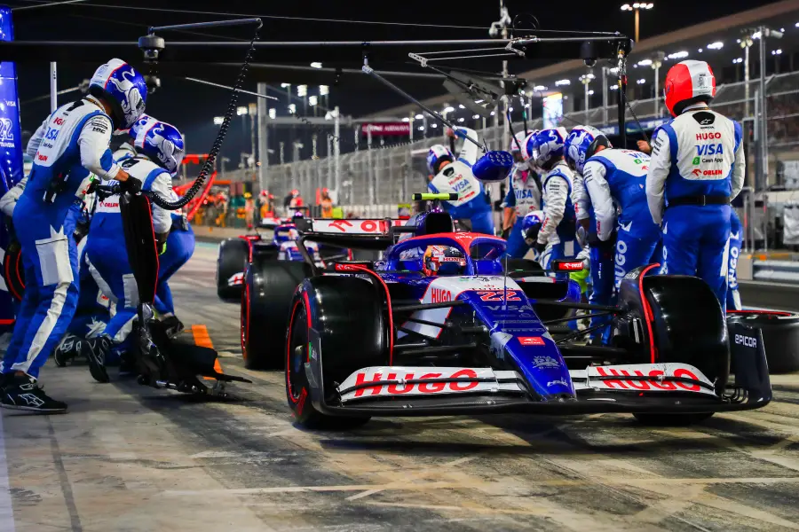 RB最高技術責任者、ペース不足でポイント圏外に「残念な一日」ソフトタイヤも効果なし…原因解明まで休みません！