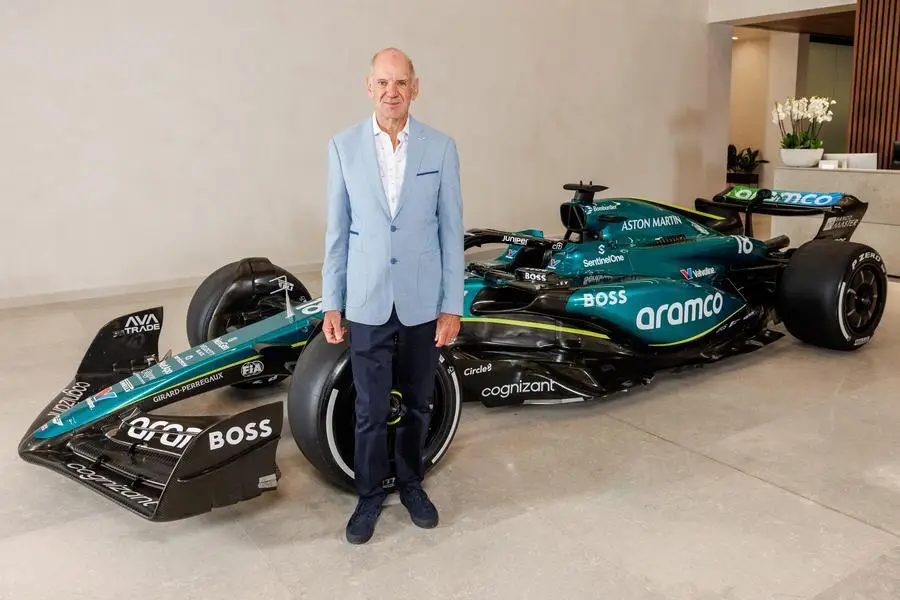 ホンダ搭載アストンマーティンを創る天才ニューウェイ、2026年F1は「エンジン主導」時代と予想！