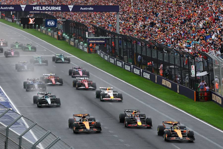 【F1オーストラリアGP】大波乱！14台のサバイバルレース、角田裕毅が一時2番手も12位…