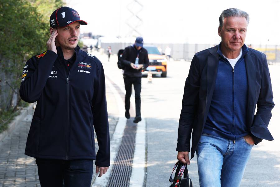 フェルスタッペン争奪戦！マクラーレンが電話、メルセデス行き決定？、ニューエイとホンダがいるアストンも勧誘攻勢！マルコ博士も弱気発言