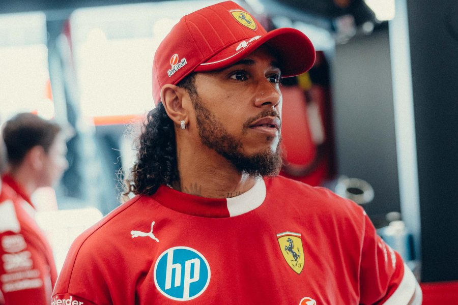 フェルスタッペン争奪戦に“第4の選択肢”浮上！フェラーリがハミルトンに“引退勧告”で大波乱か？