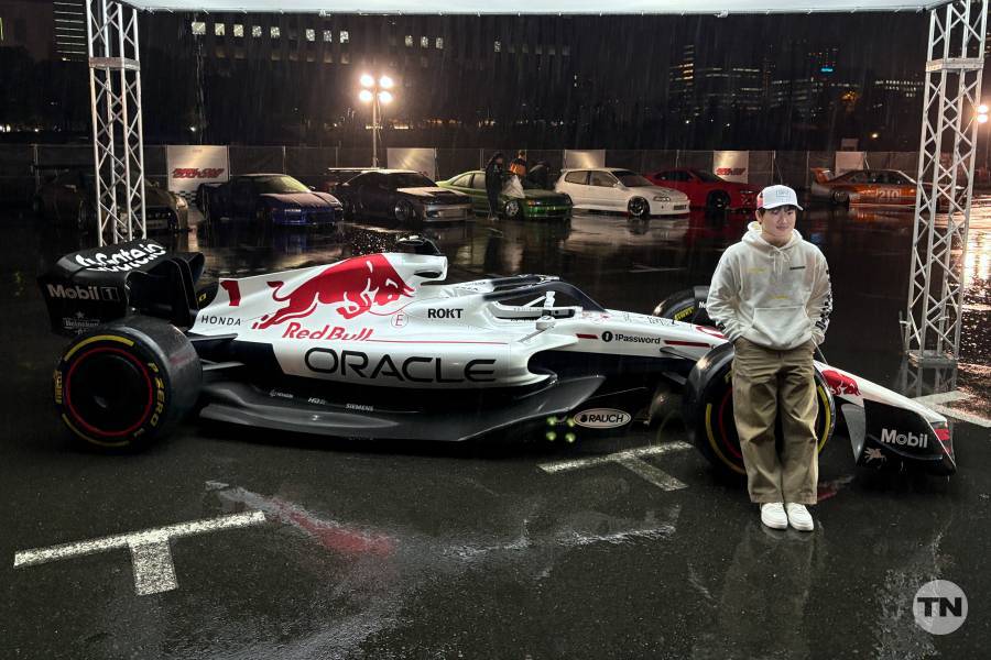 【画像集】これが本気の「POWER OF DREAMS」！レッドブル×ホンダが“ロゴ変更”にまで挑んだF1ホワイトブル誕生秘話