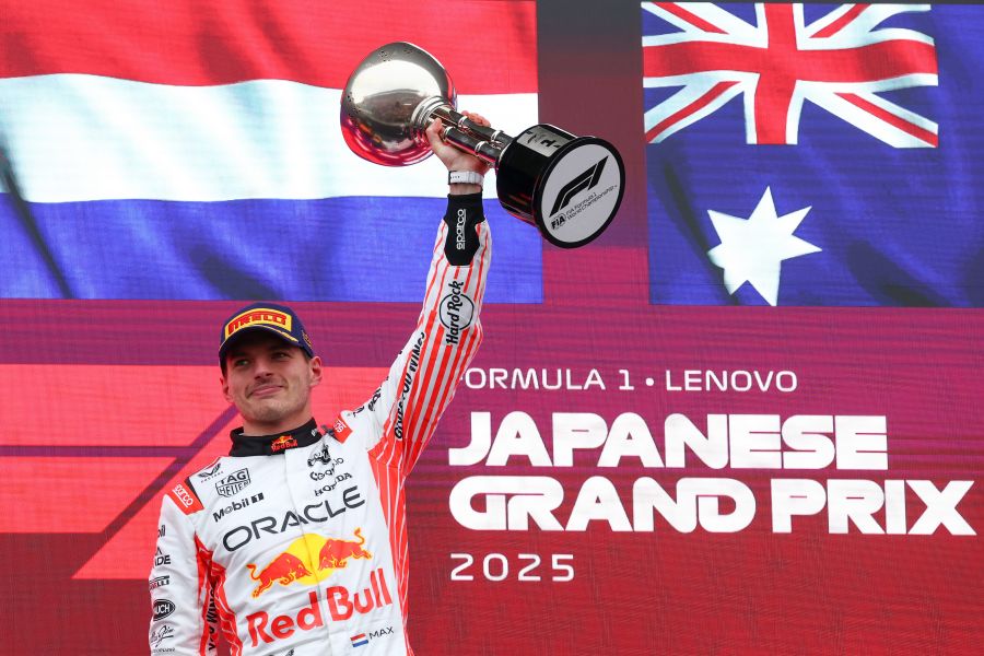 フェルスタッペン、ホンダと“最後の鈴鹿”で感動のポール・トゥ・ウィン！「ホンダの仲間との日々は永遠に心に残る」【F1日本GP3日目】