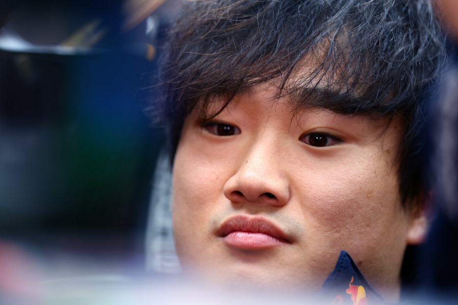 【F1スペインGP予選Q1タイム／前車差】角田裕毅、衝撃の最下位Q1敗退…フェルスタッペン2番手、灼熱バルセロナで波乱！