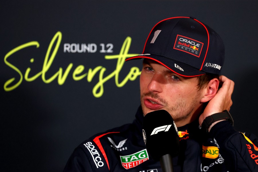 「偶然」と強調するメルセデス…でも消えぬフェルスタッペン移籍説　父ヨスとシューマッハが意味深発言