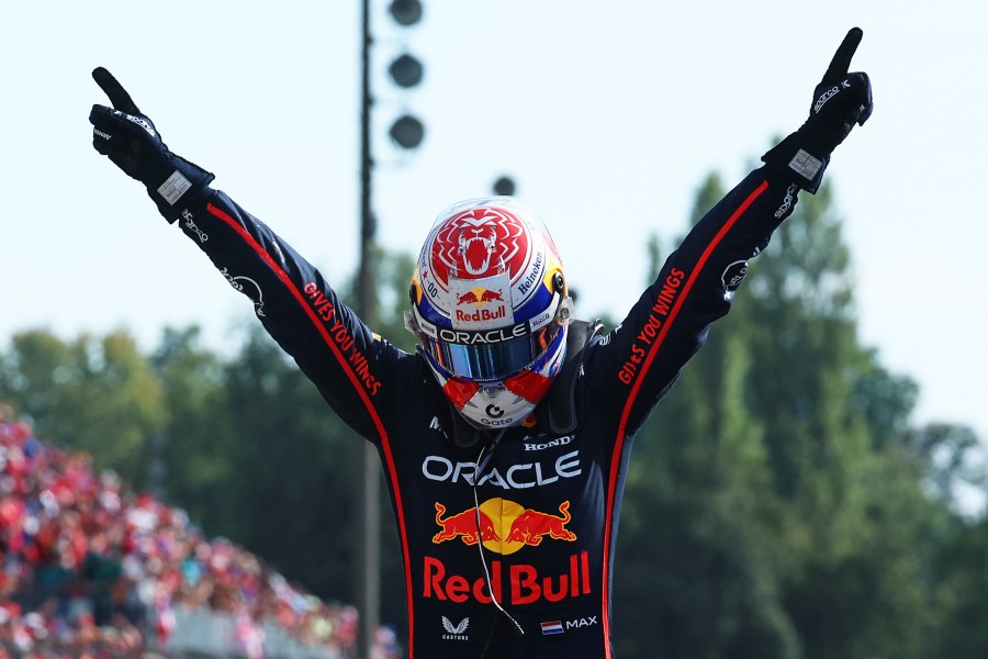 フェルスタッペン、久々の勝利で笑顔「まだ勝てると示せた」アップグレード効果でポール･トゥ･ウィン／F1イタリアGP