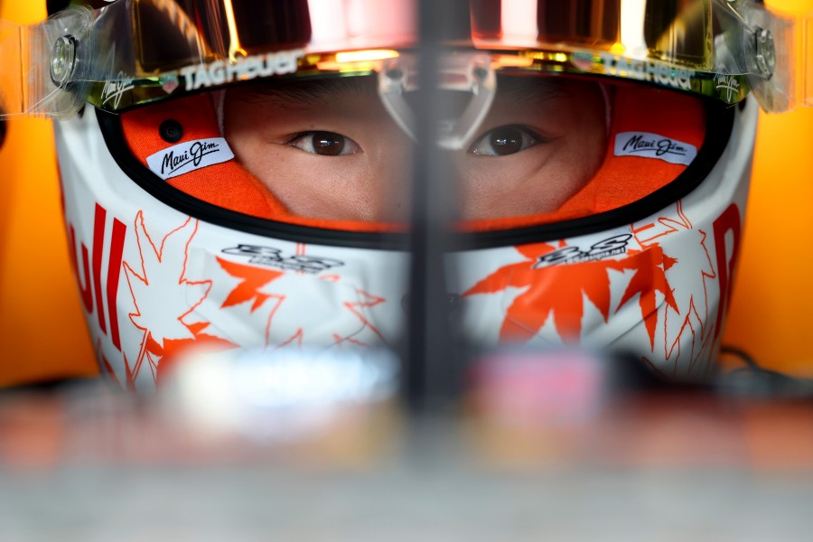 【F1アゼルバイジャンGP：予選Q2タイム／前車差】フェルスタッペン最速、角田裕毅10番手でQ3進出　ホンダ勢4台Q3進出！