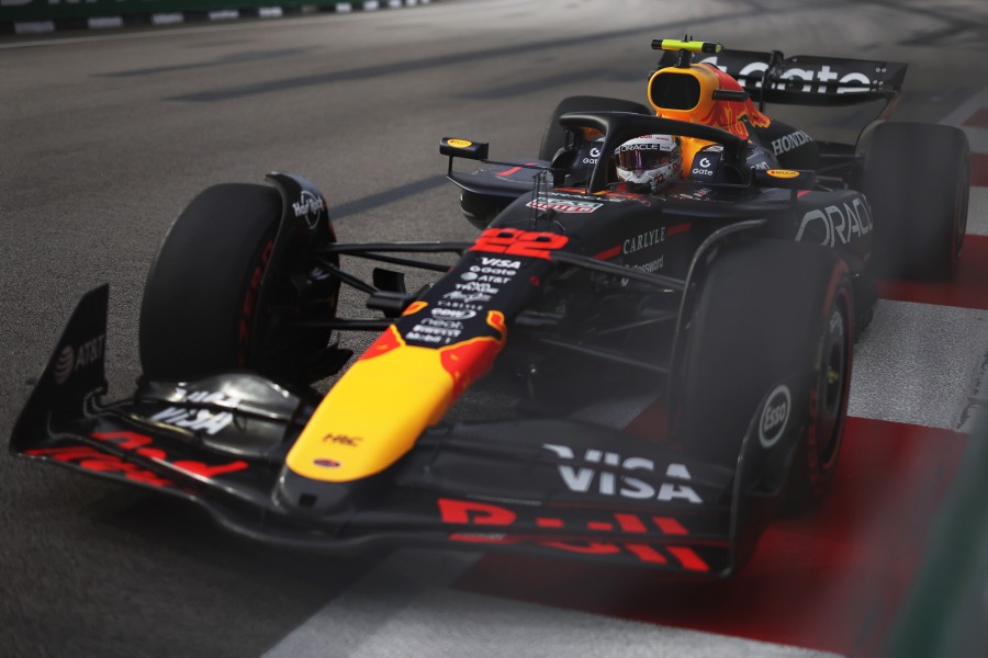 【F1シンガポールGP：予選Q2タイム／前車差】角田裕毅とローソンは脱落･･･ラッセル最速　フェルスタッペン2番手　ハジャー8番手でQ3へ