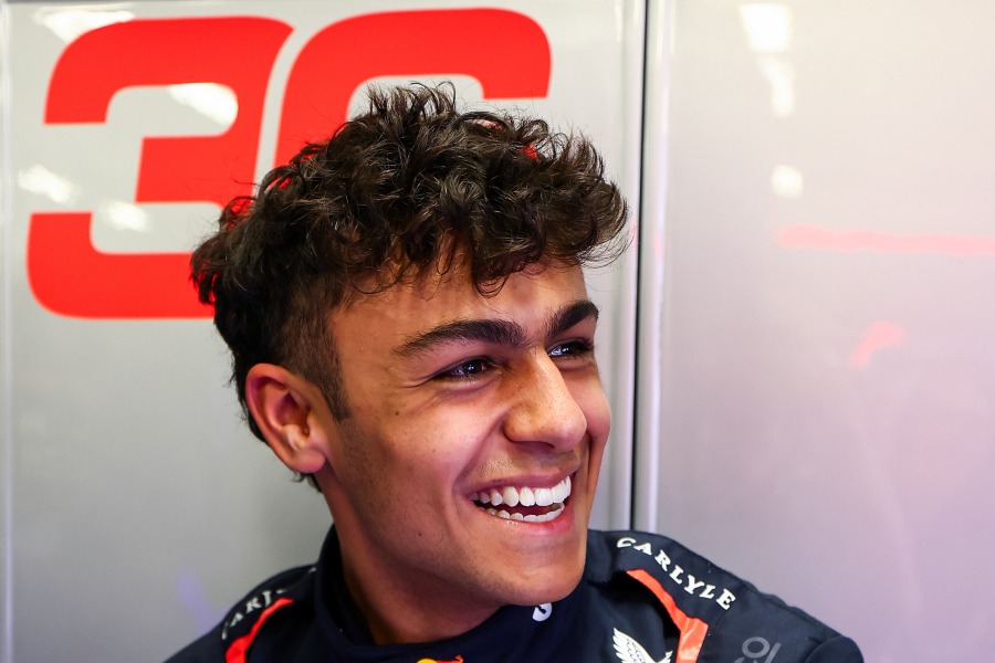 18歳リンドブラッド、フェルスタッペン車で堂々6番手！「緊張したけど集中できた」堅実走行で貴重データ提供／F1メキシコシティGP初日