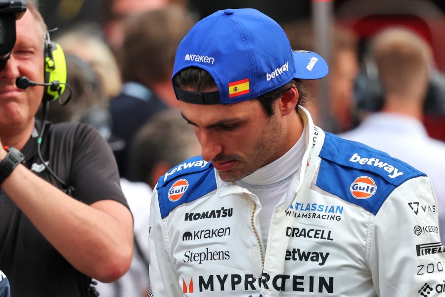 サインツ、踏んだり蹴ったり･･･アントネッリとの接触でペナルティ！「無理なイン攻め」と判断　次戦メキシコGPで適用／F1アメリカGP決勝