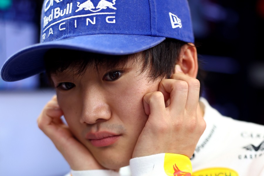 【F1サンパウロGP2日目】角田裕毅、ピットスタートから13位、予選は19番手でデータ収集重視の一日「改善と同時に別の問題も」