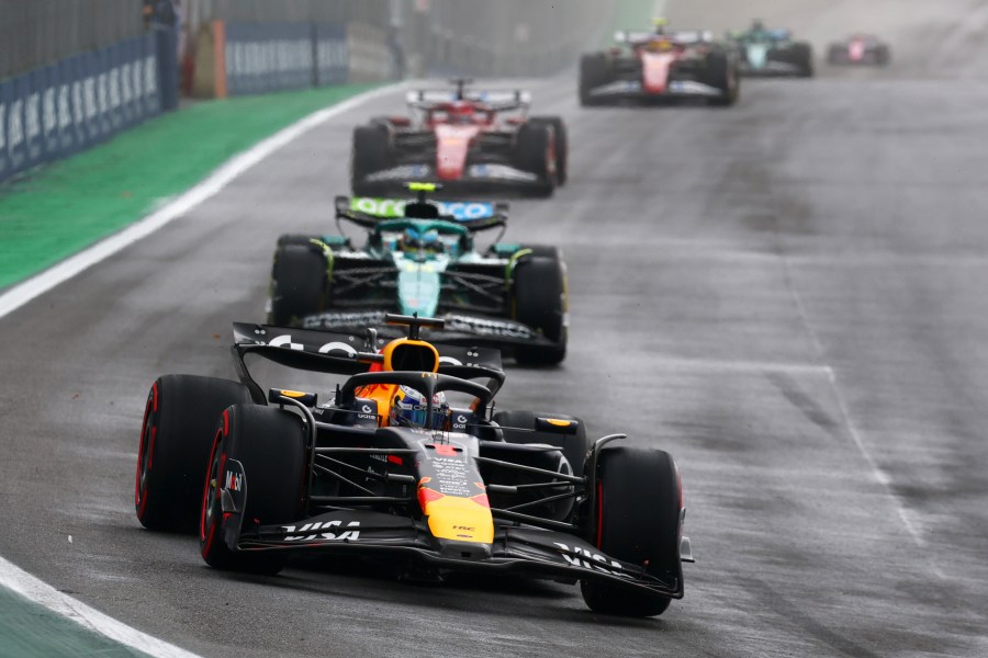 【F1サンパウロGP2日目】レッドブル代表メキース「リスクを取ったが逆効果に」スプリント・予選の苦戦を振り返る