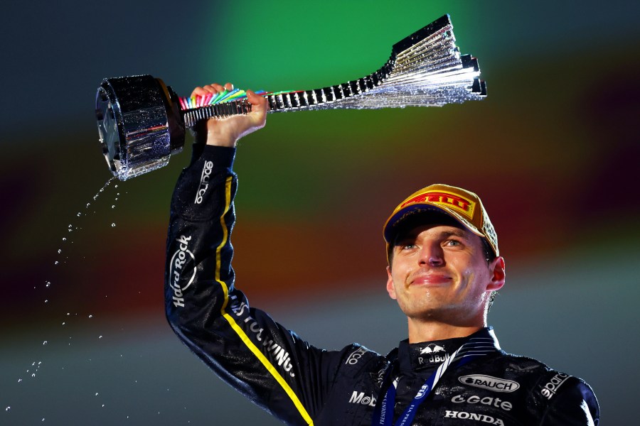 フェルスタッペン快勝「すべてが噛み合った」序盤で主導権つかみ“完璧な一日”を語る／F1ラスベガスGP