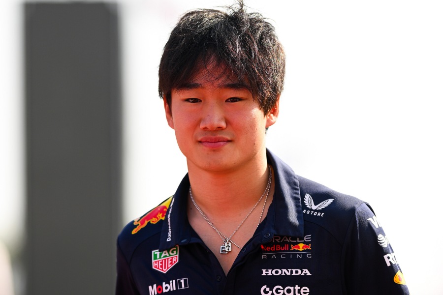 【F1カタールGP:FP1タイム／前車差】ハジャー5番手で好調、角田裕毅13番手、フェルスタッペン6番手　マクラーレン1-2