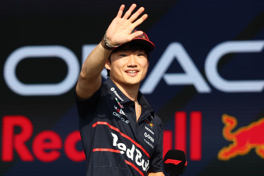 【F1カタールGPスプリント:タイム／前車差】角田裕毅が“完璧な仕事”でフェルスタッペンに譲り5位！5秒ペナルティでヒヤリも順位そのまま　ピアストリ快勝