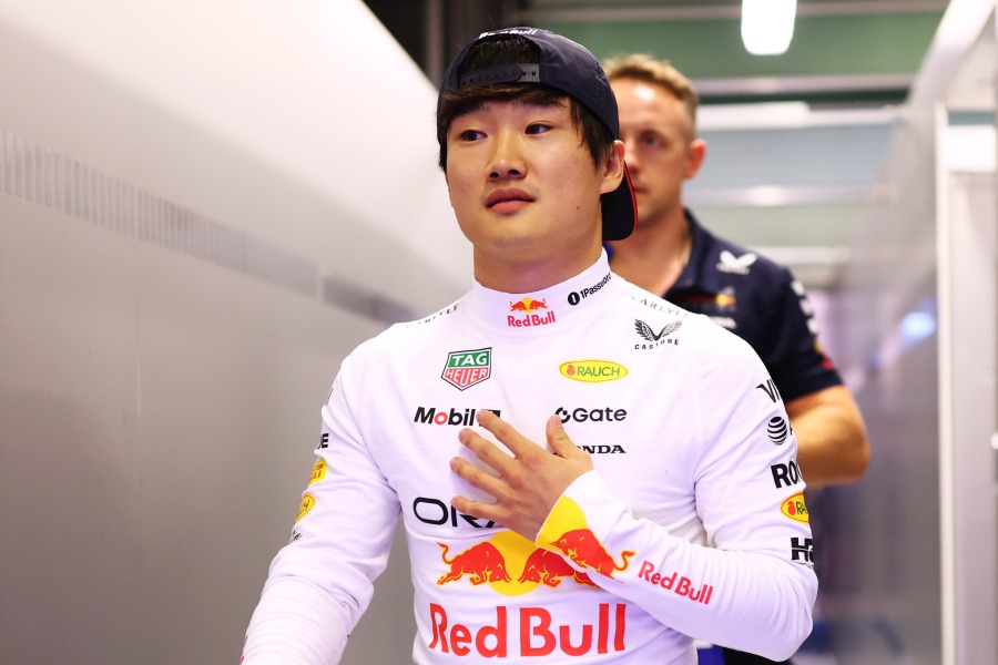【F1アブダビ予選Q2タイム／前車差】角田裕毅がギリギリでQ3進出！ラッセル最速、フェルスタッペン2番手、ノリス3番手