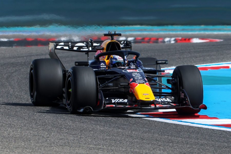 【2026年F1テスト：初日午前】全11チーム集結、新時代F1いよいよ本格始動！フォードのフェルスタッペン最速、ホンダのアストンマーティン10番手