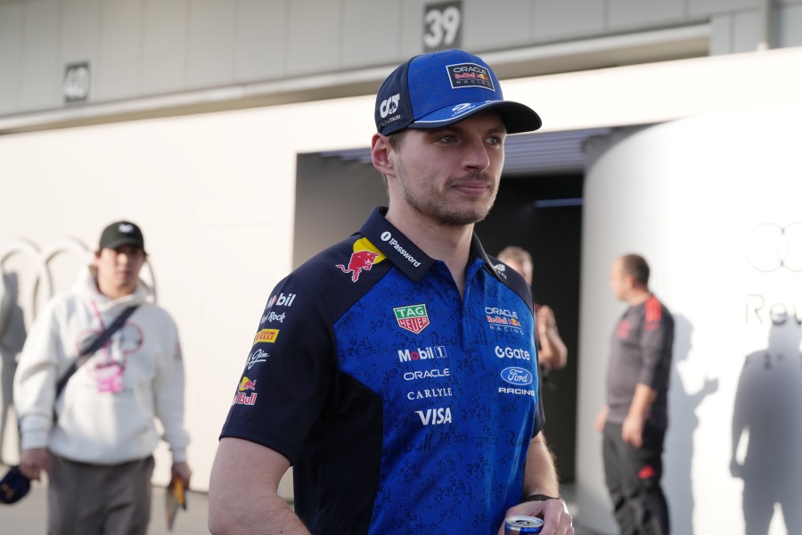 F1日本GPフェルスタッペン「出ていけ」記者排除騒動が波紋　苦境レッドブル不振と移籍説に揺らぐチーム内