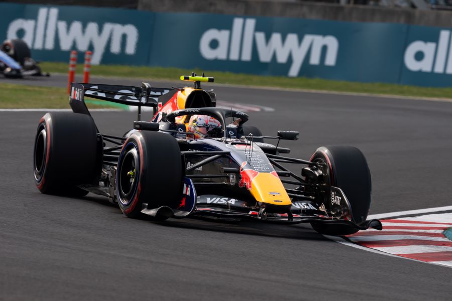 F1は別次元の世界　シューマッハ警鐘「マックスが簡単に手放すとは思えない」チームプレーヤーになれ