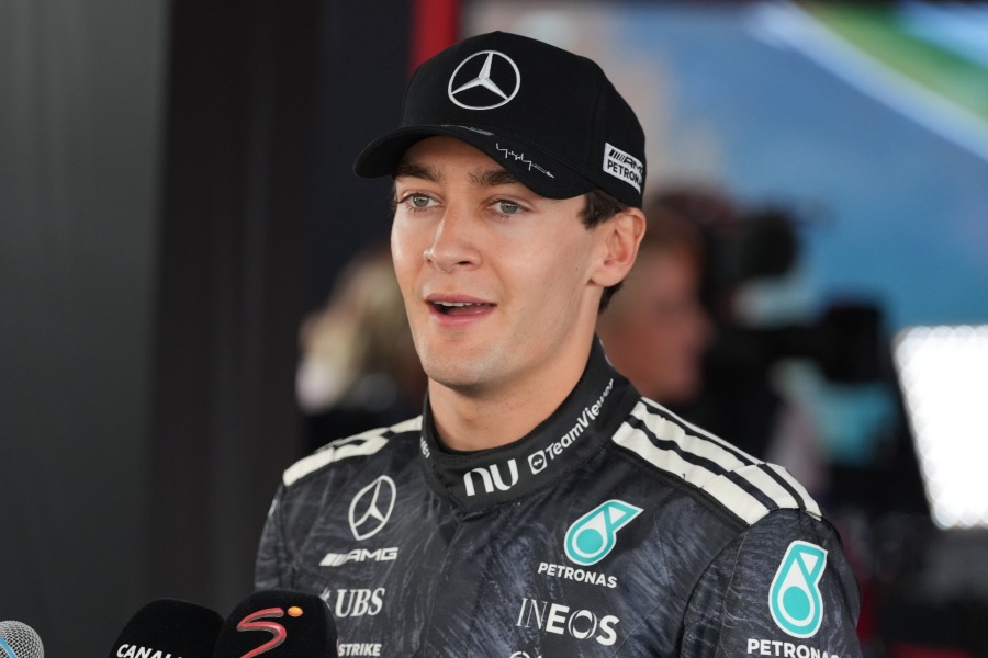 ラッセルの弱点露呈か･･･アルバースの厳しい評価　繰り返されるバトルでの後退とは