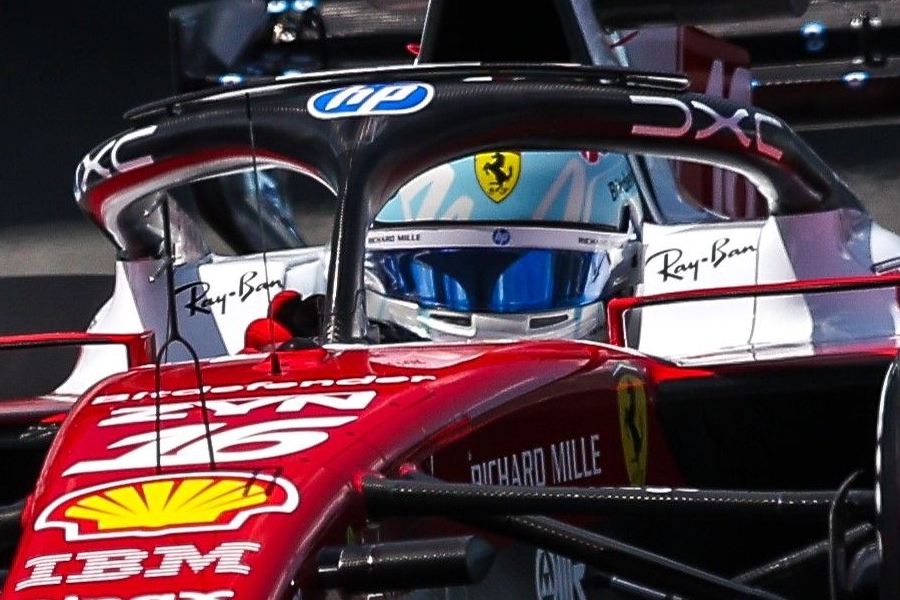 ルクレール20秒加算で降格　アップデート議論の裏で起きたF1マイアミGPの痛手　ADUO制度で逆転狙う