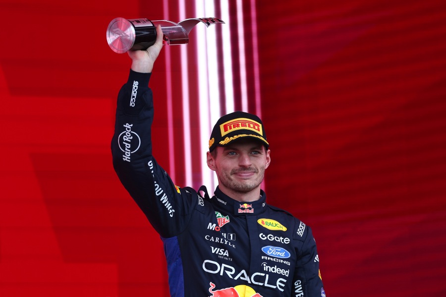 【F1去就】フェルスタッペンが2027年残留へ強い自信「明言できる」鍵を握る2027年PU規則の行方