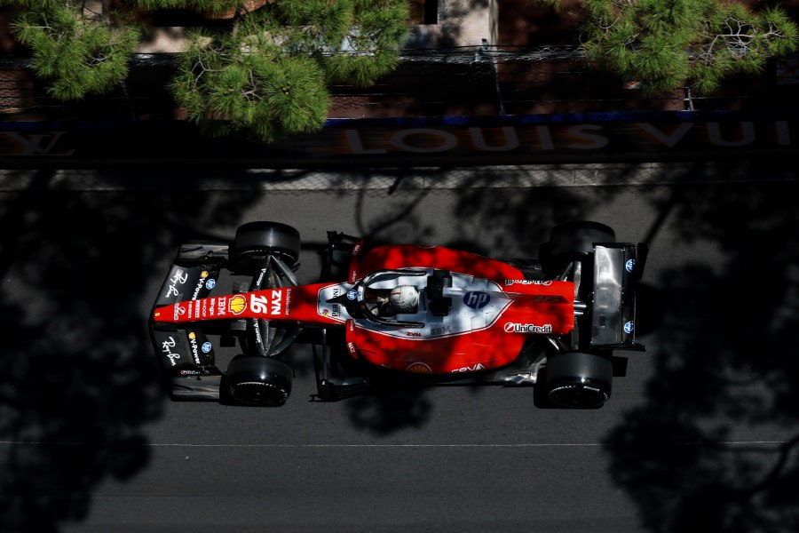 【F1モナコGP｜FP1タイム差】フェラーリ1-2発進　ハジャーがクラッシュ、アロンソも接触
