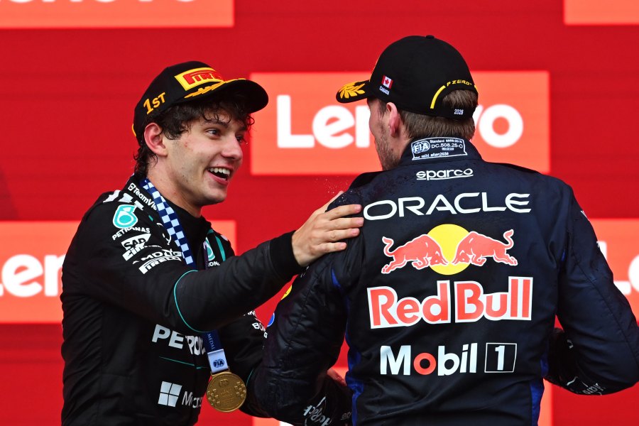 フェラーリF1待望論にアントネッリ「メルセデスで幸せ」フェルスタッペンとの友情も