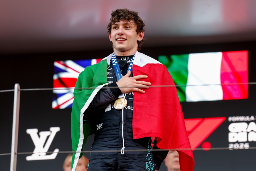「彼はまだ若すぎる」フェラーリF1が逃した19歳の逸材　アントネッリ5連勝で再び問われる判断
