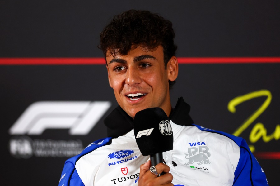 【F1オランダGP｜SQ】リンドブラッド、初ザントフォールトで10番手「SQ2は満足もSQ3には課題」雨予報のスプリントへ警戒
