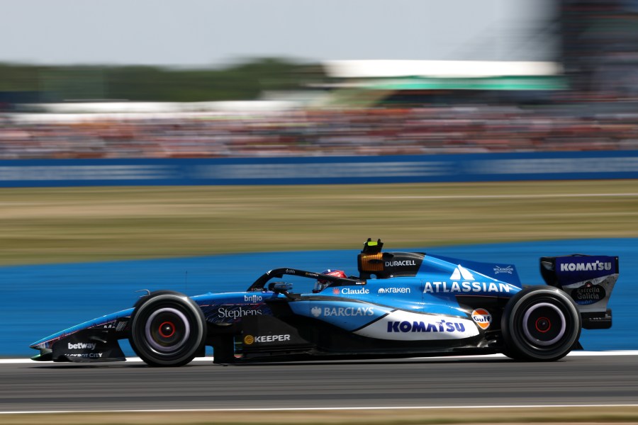 ウィリアムズF1と日本のコマツ、2027年以降も契約延長　1996・97年王者支えた技術力で再び頂点へ、新たな人材育成も始動