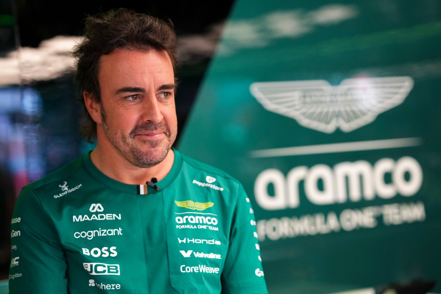 「これは僕たちが望むF1ではない」アロンソ、2027年の去就を明言せず　アストンマーティンは契約延長に自信