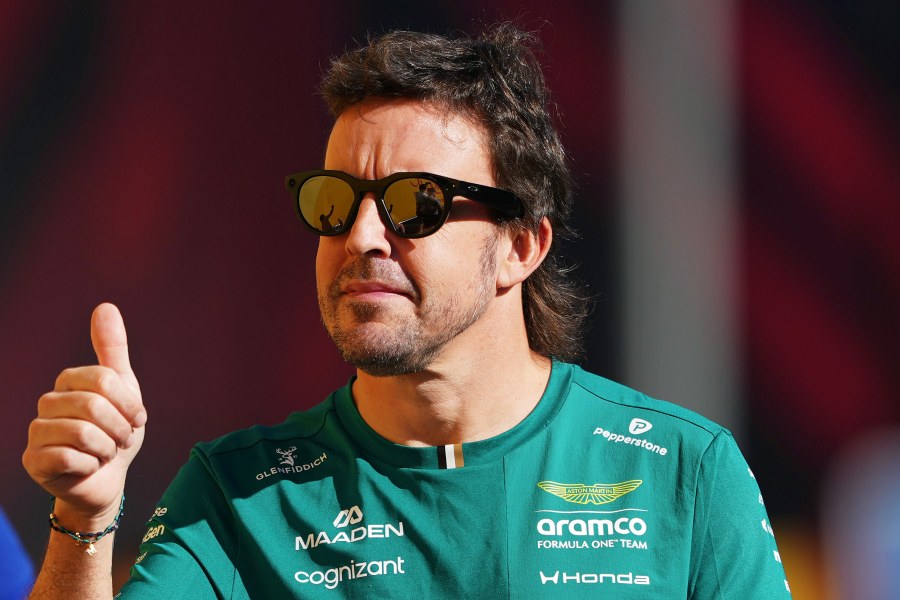【F1｜アロンソの去就】「すぐではない」アロンソ、2027年の決断を急がず　F1継続かWECか、“別の役割”も